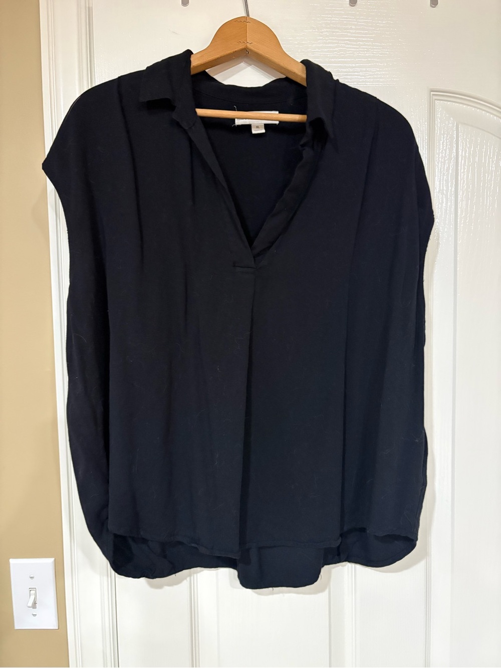 Alexander Jordan Relaxed Black V-Neck Collared Blouse